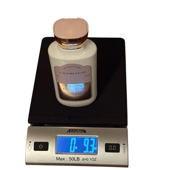 Bath & Body Works Champagne Toast Body Lotion 8 oz - Picture 5 of 5